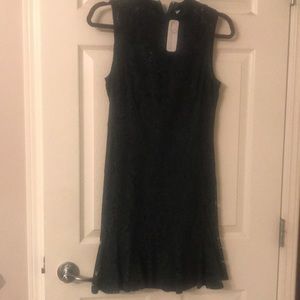 Gorgeous forest green lace dress